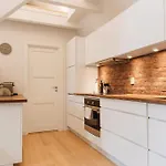 Apartamento Modern 3-room Floor