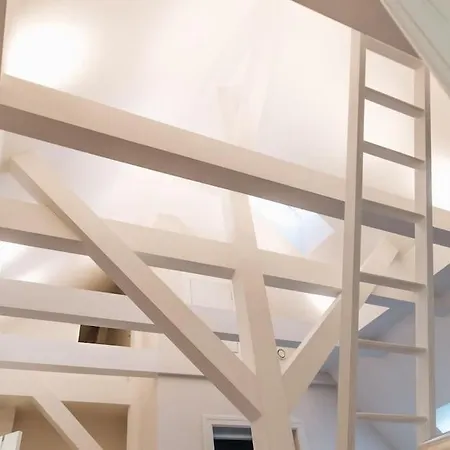 Modern 3-room Floor Apartmán